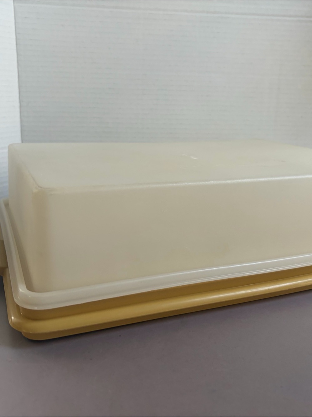 Vintage Tupperware Square Cake Keeper